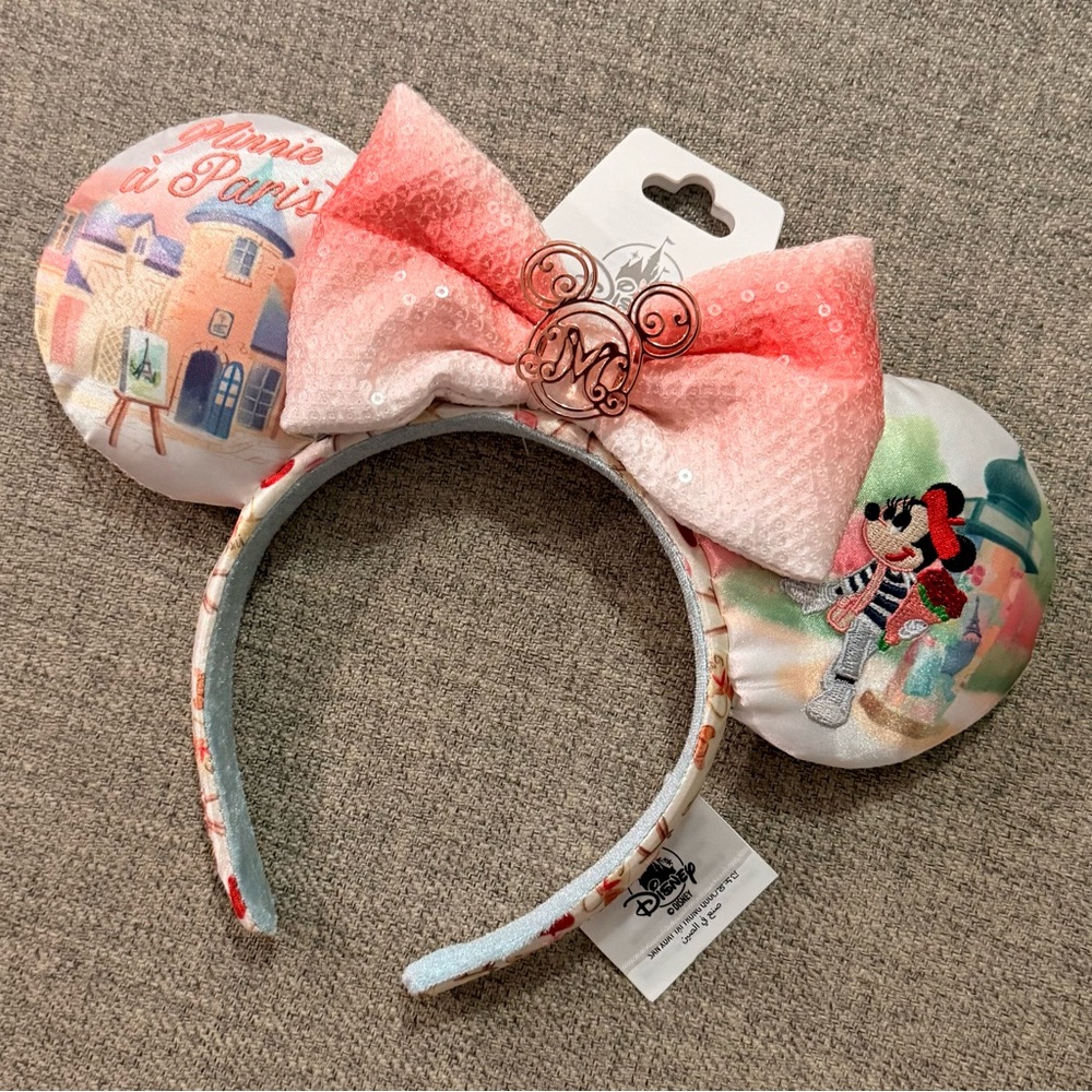 NWT Disney Epcot France Pavilion World Showcase